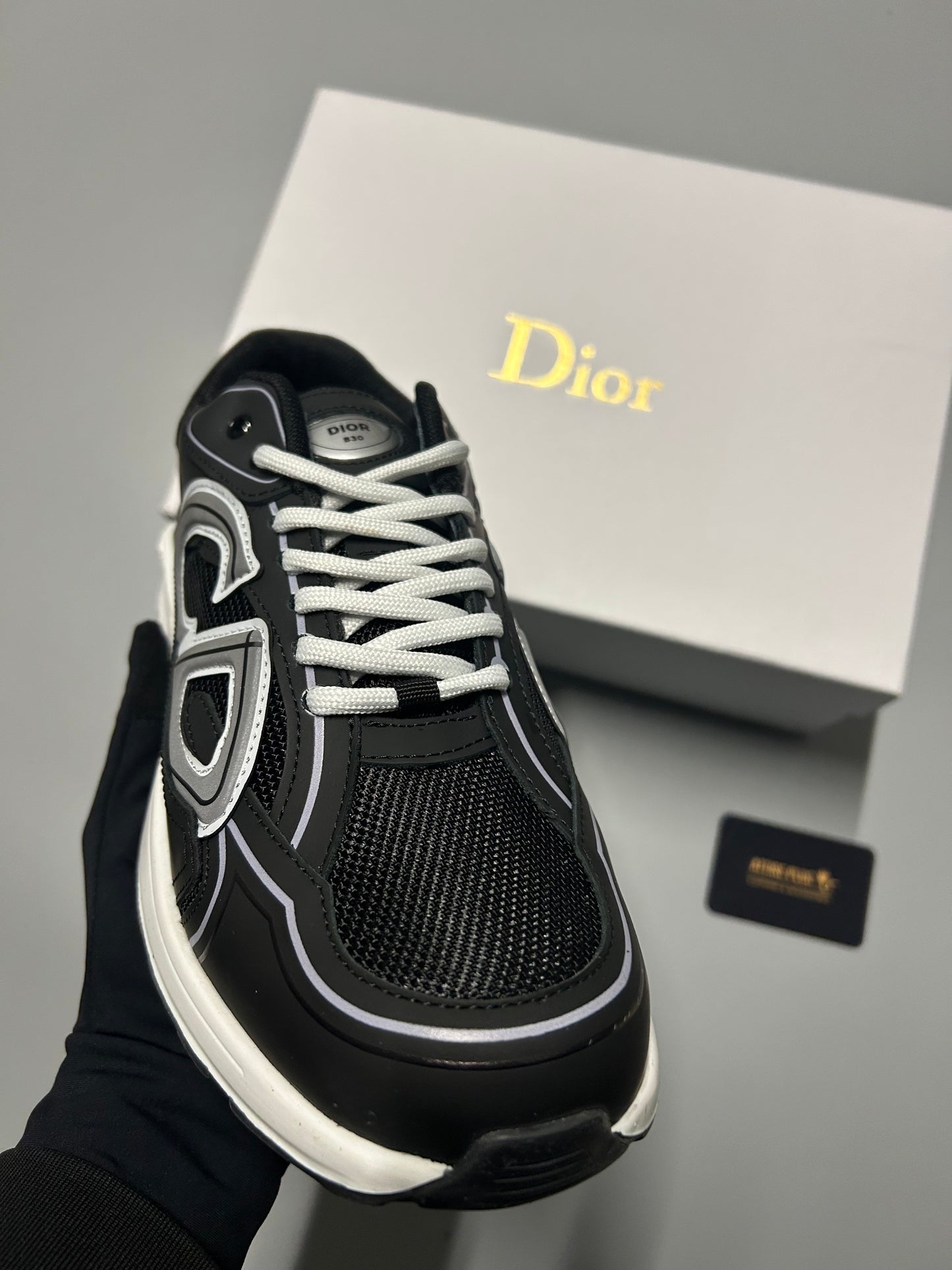 UK 6 - Dior B30 Trainers