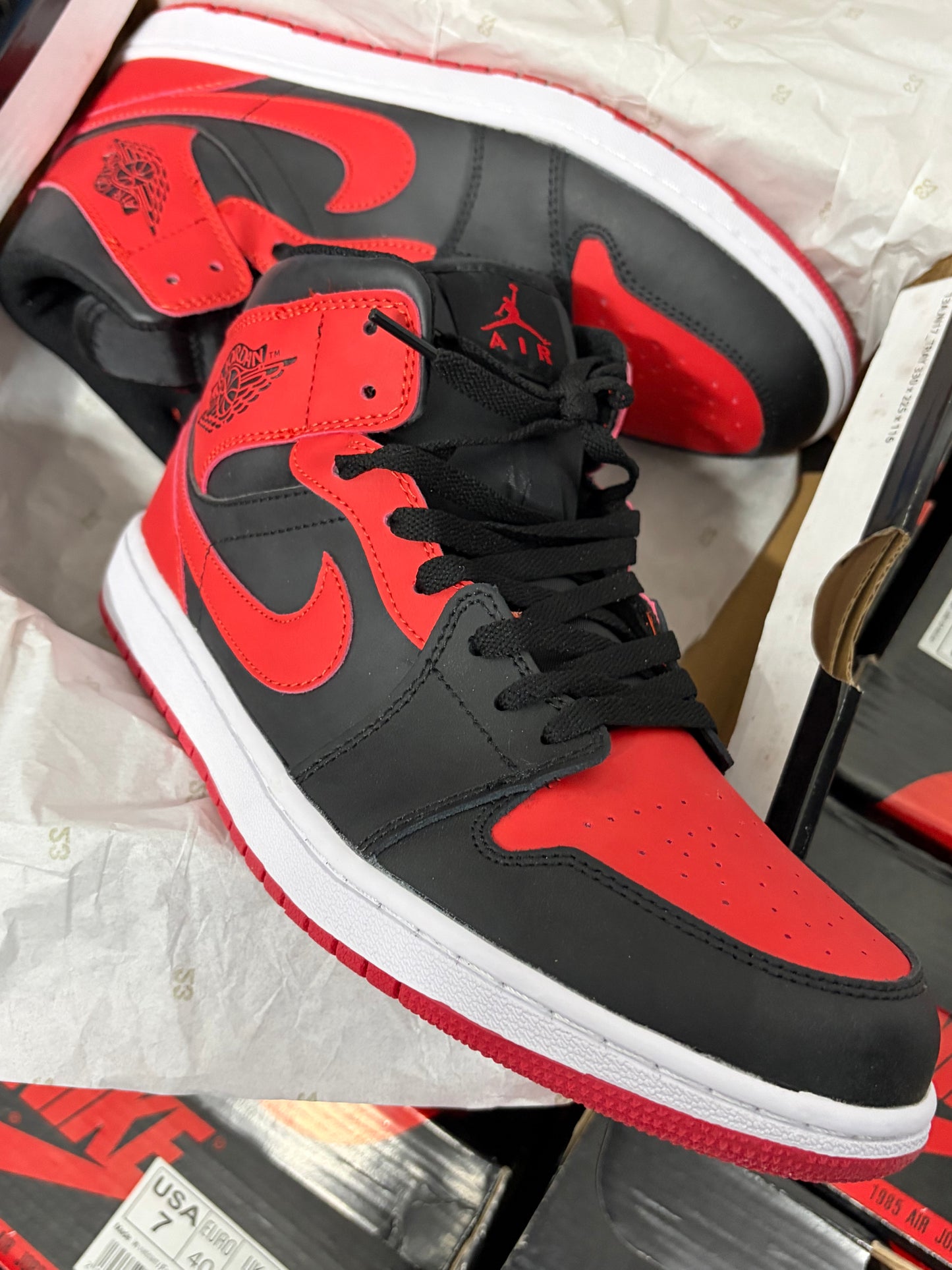 Jordan 1 Trainers Red/Black