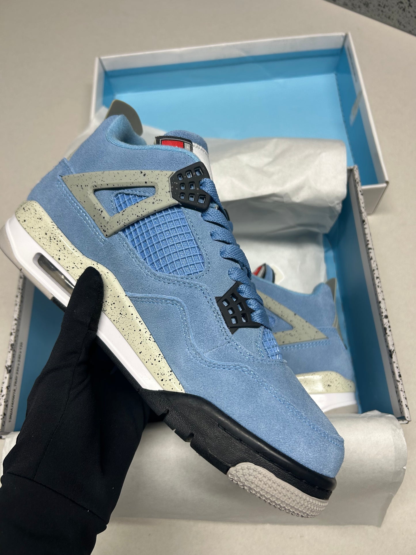 Jordan 4 Retro University Trainers