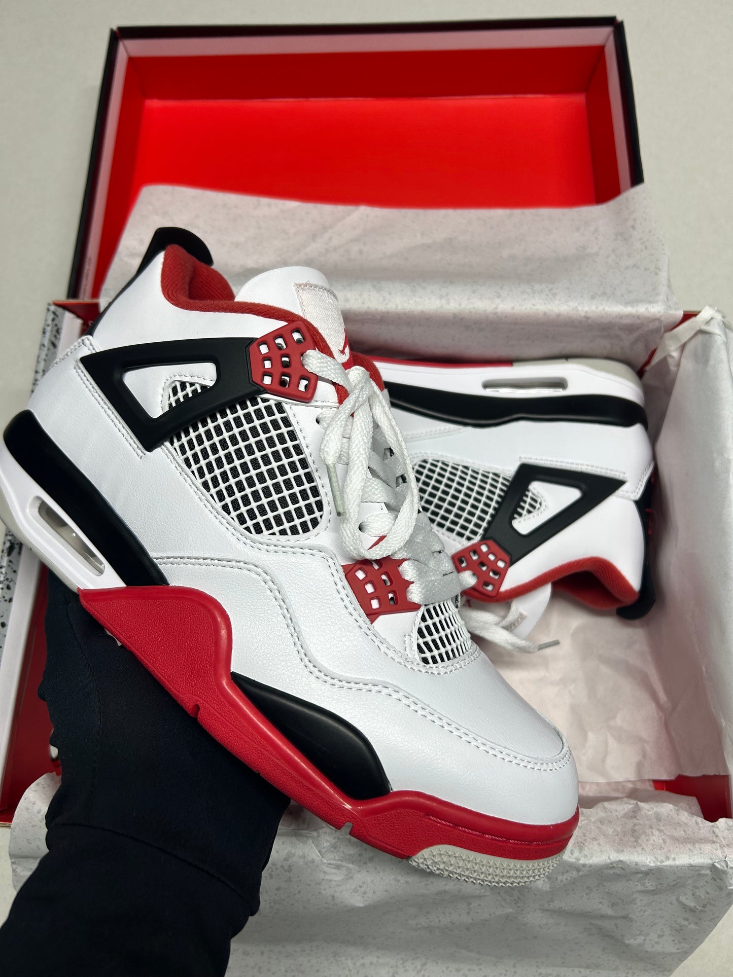 Jordan 4 Retro Fire Red Trainers
