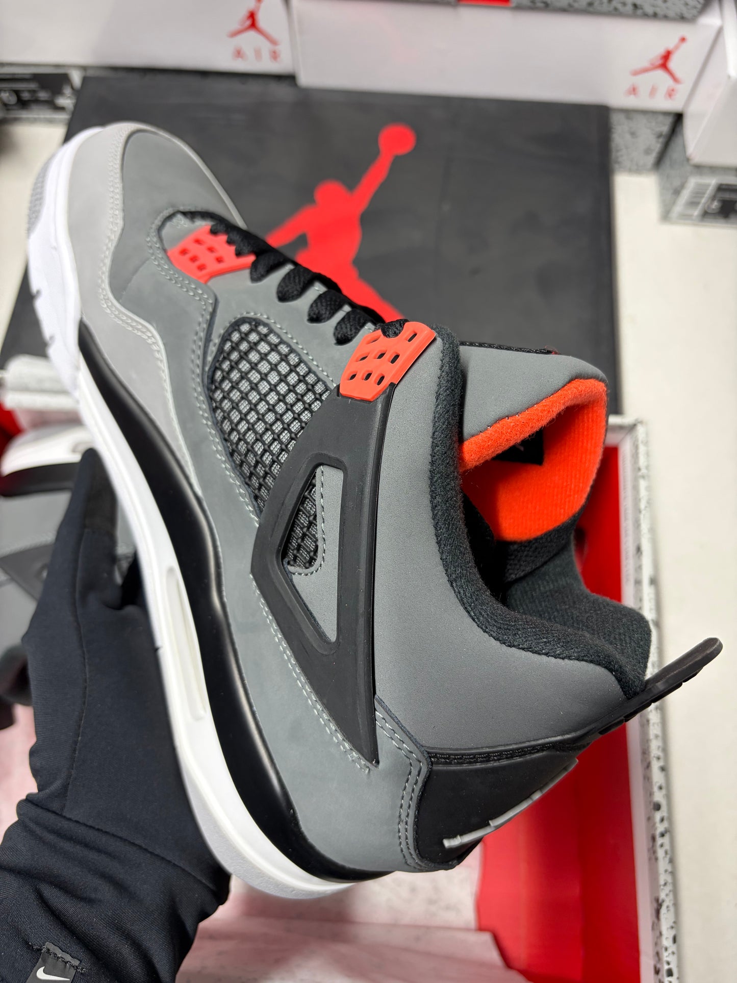 Jordan 4 Retro Infrared
