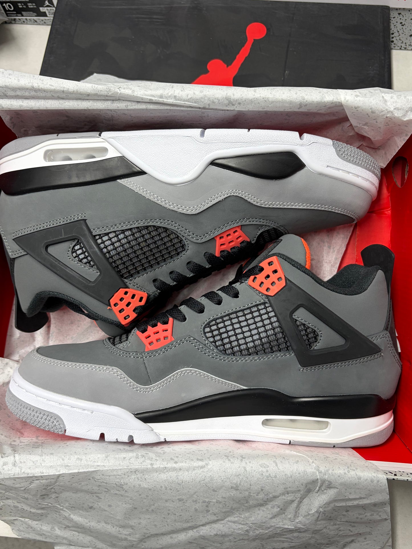 Jordan 4 Retro Infrared
